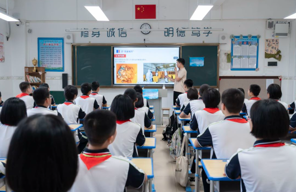 实施中考高考归纳变革构建有利于学生健
